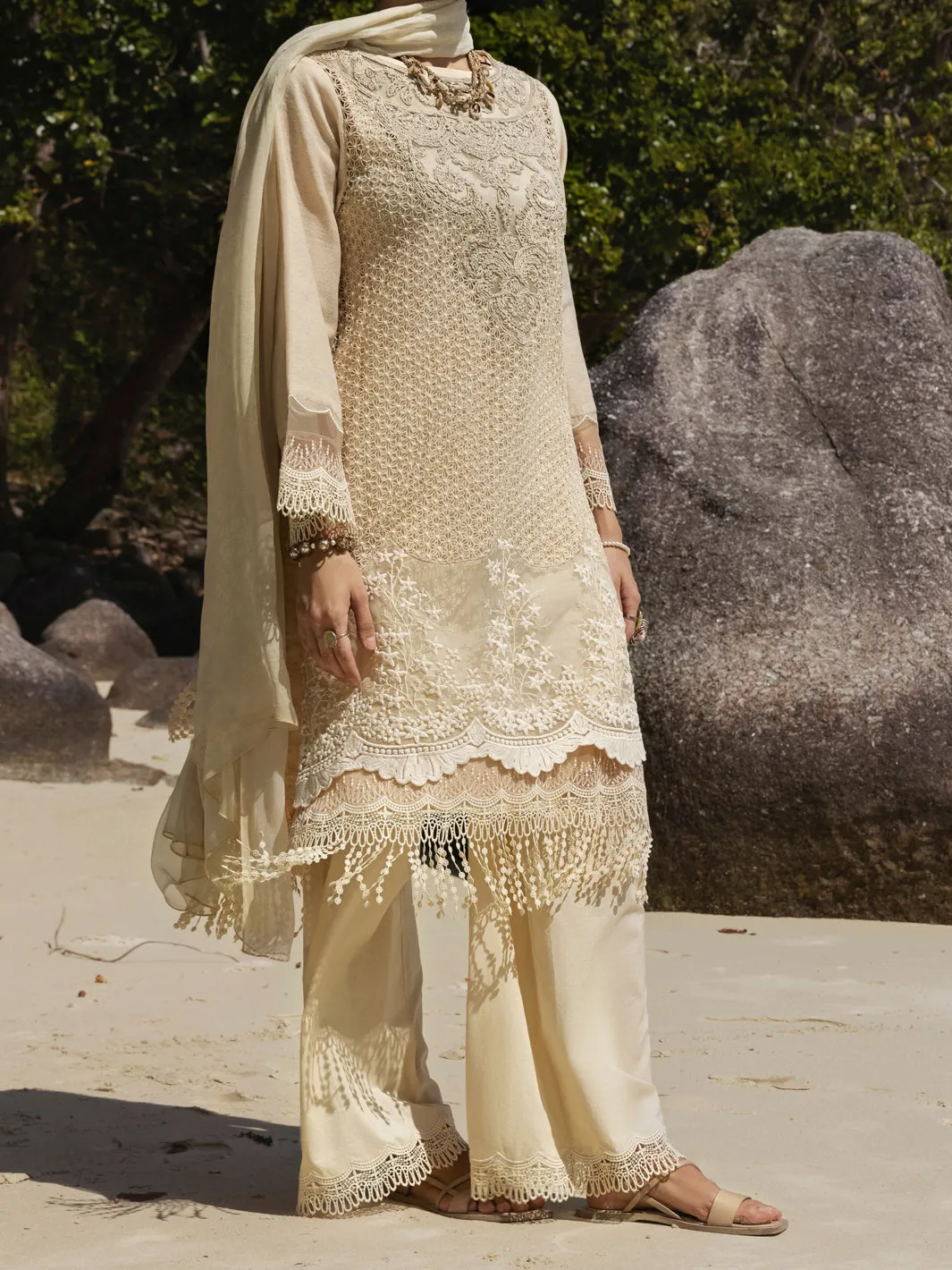 Off White Khaddi Jacquard Net 3 Piece Unstitched - ALP-3PS-1269